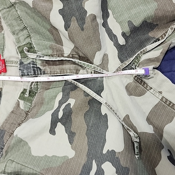 Mossimo Wide Leg Camo Cargo Pants 9 - Picture 11 of 12